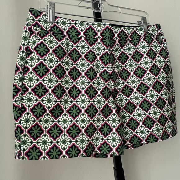Boden Women's Richmond Shorts Green Pink Print size 10 - Picture 2 of 6
